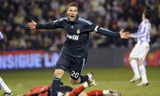 开云体育-开拓者淘汰鹈鹕，小贾伦·杰克逊的压制级表演