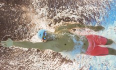 开云足球直播-从沙漠到绿茵，阿尔及利亚终结南非霸权，奥纳纳欧冠决赛的非洲门神传奇