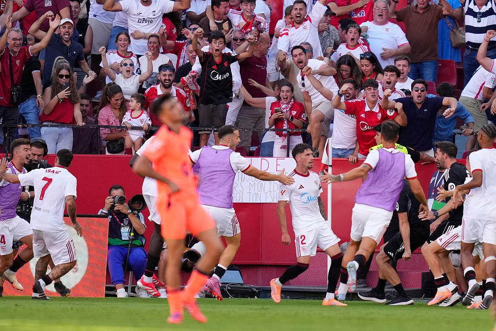 关于利物浦客场击败塞维利亚,继续前进的信息 关于利物浦客场击败塞维利亚,继续前进的信息