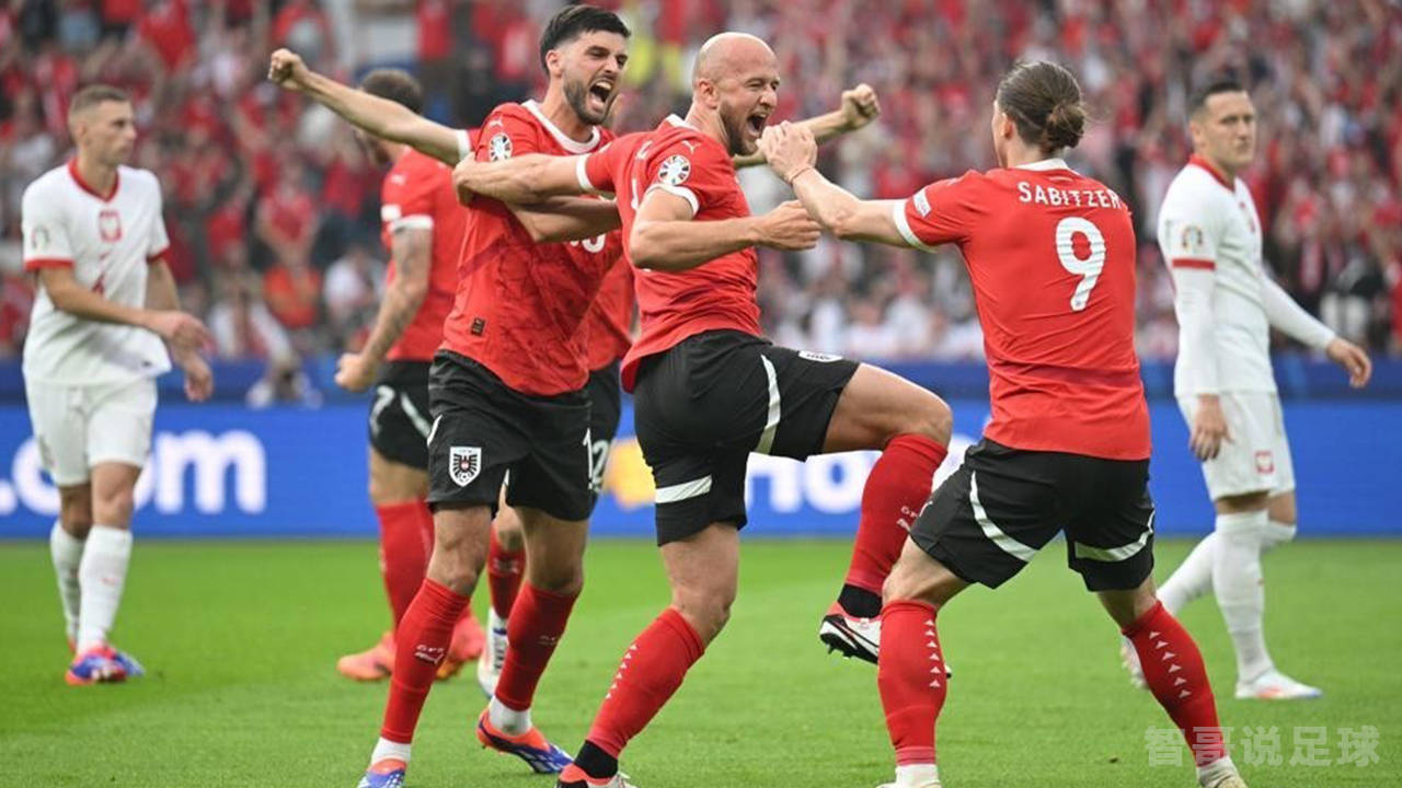 实力碰撞!欧洲杯预选赛四强内战,赛场火爆的简单介绍 实力碰撞!欧洲杯预选赛四强内战,赛场火爆的简单介绍