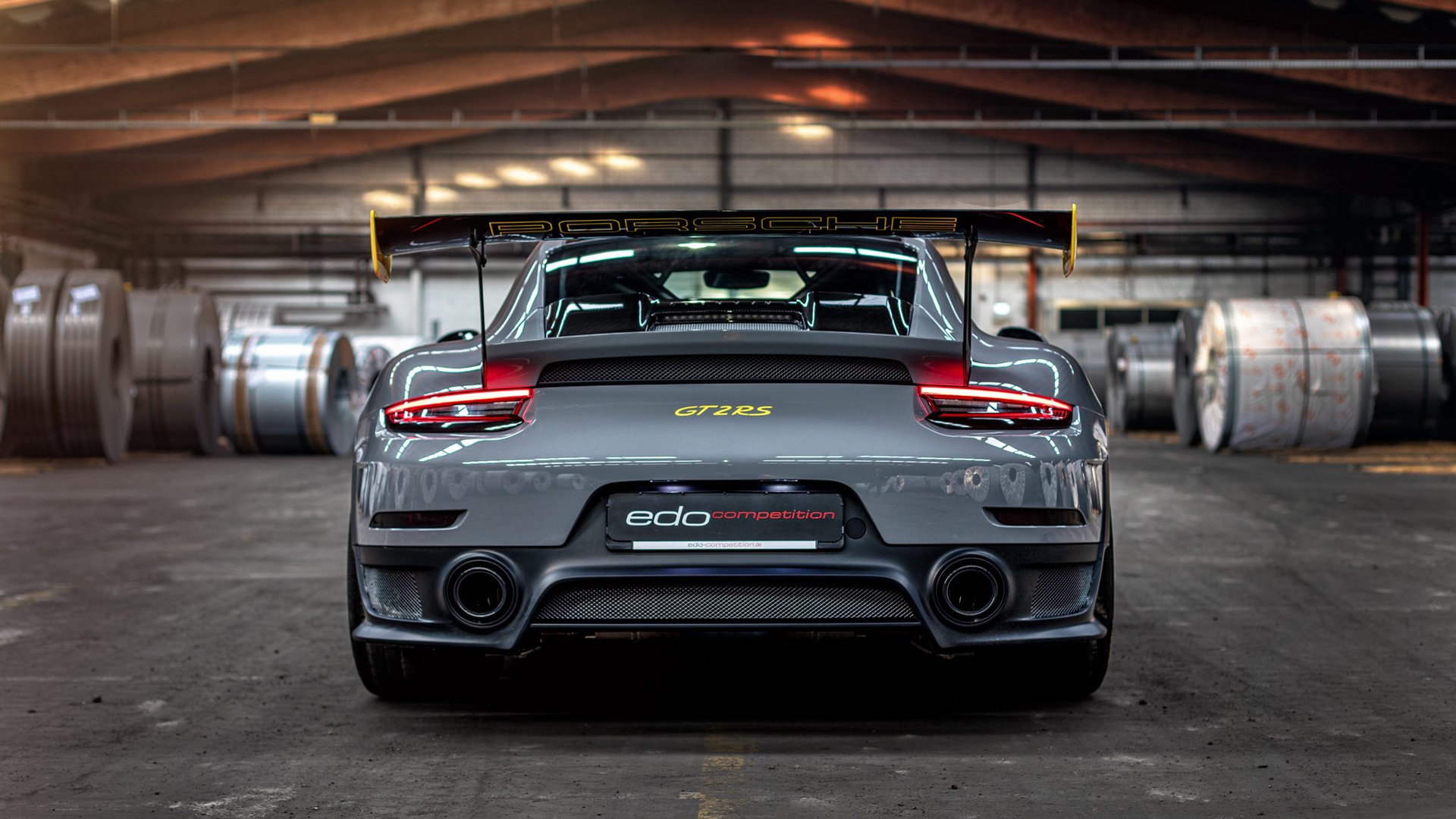 哈弗茨爆发，哥伦比亚硬仗取胜乌拉圭，南美狂野之夜与欧洲之光的交响